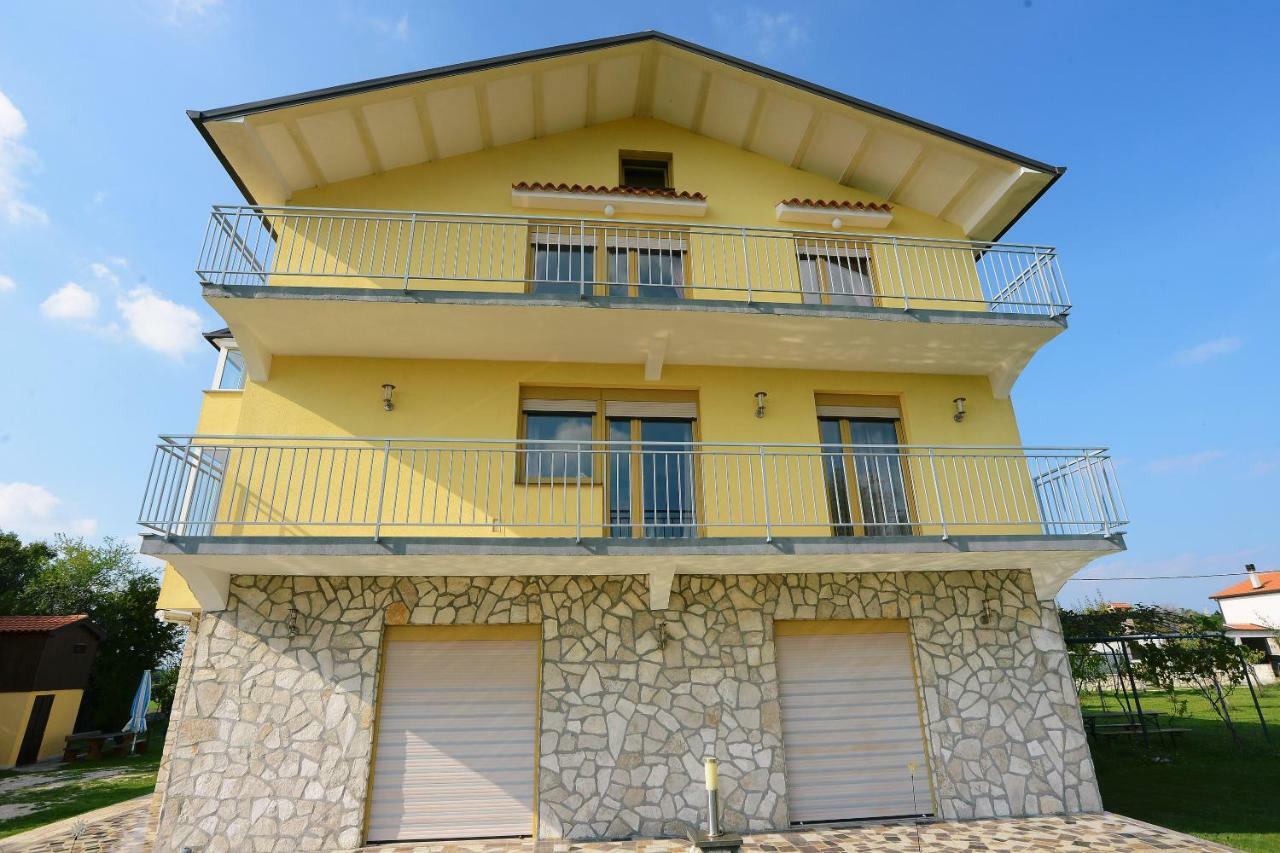 Ferienhaus Tomic Nedescina Ngoại thất bức ảnh