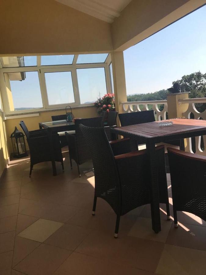 Ferienhaus Tomic Nedescina Ngoại thất bức ảnh